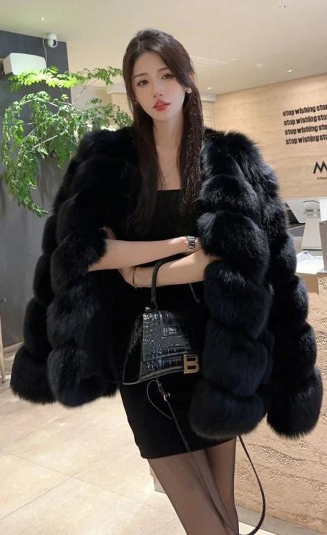 肤白貌美大长腿漂亮