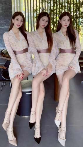 肤白貌美大长腿漂亮