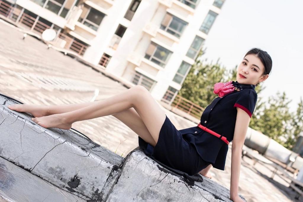 抹胸衫包臀裙太漂亮了