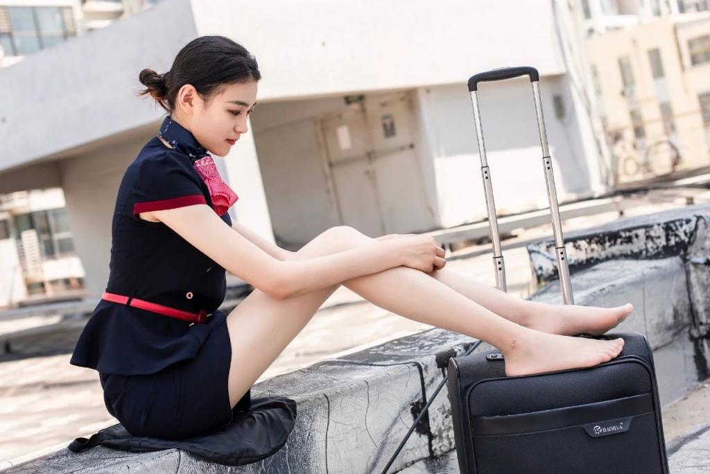 抹胸衫包臀裙太漂亮了