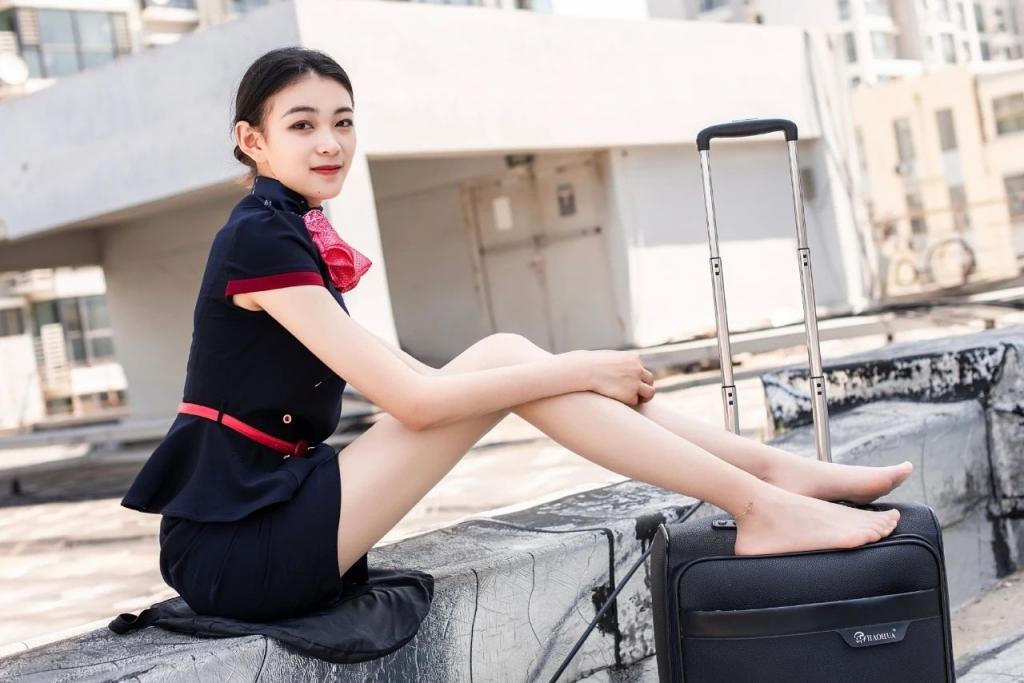 抹胸衫包臀裙太漂亮了