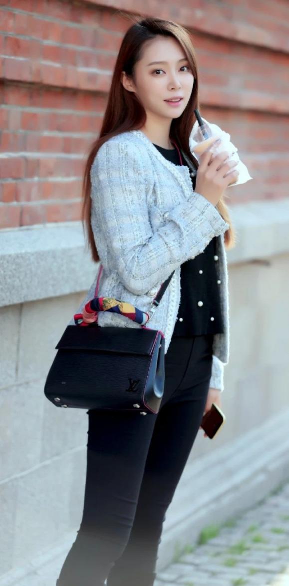 抹胸衫包臀裙太漂亮了