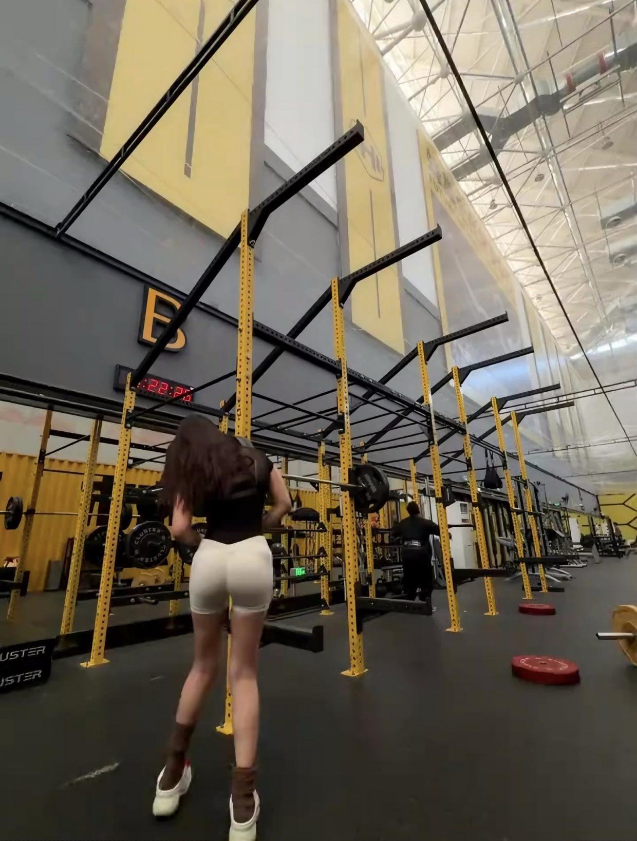 性感的少妇[26P]