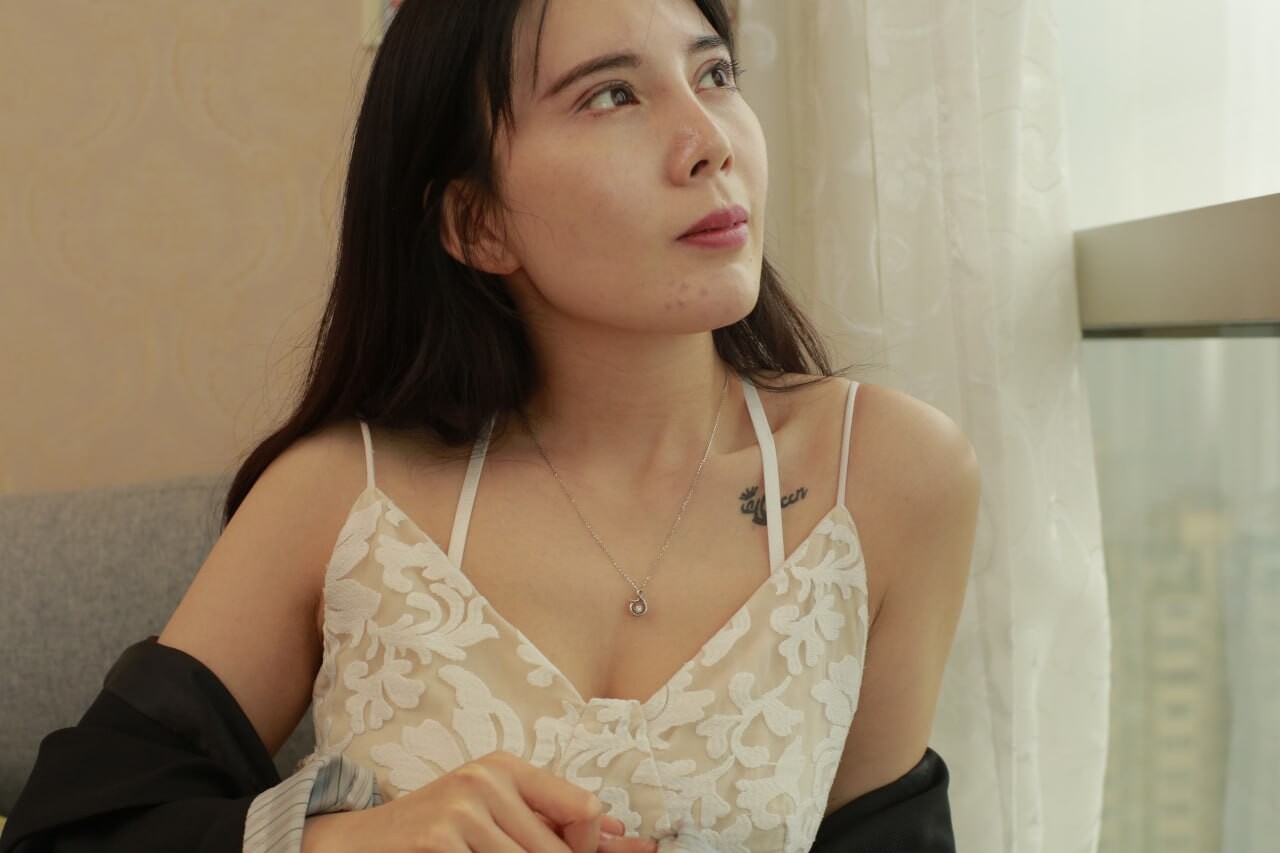 模特彩熙 人家是御姐 这个我看是欲姐