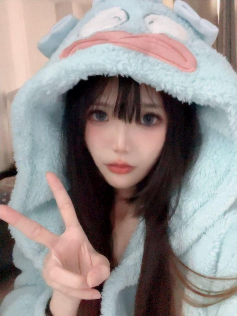 让人欲望暴涨的反差小婊子合集