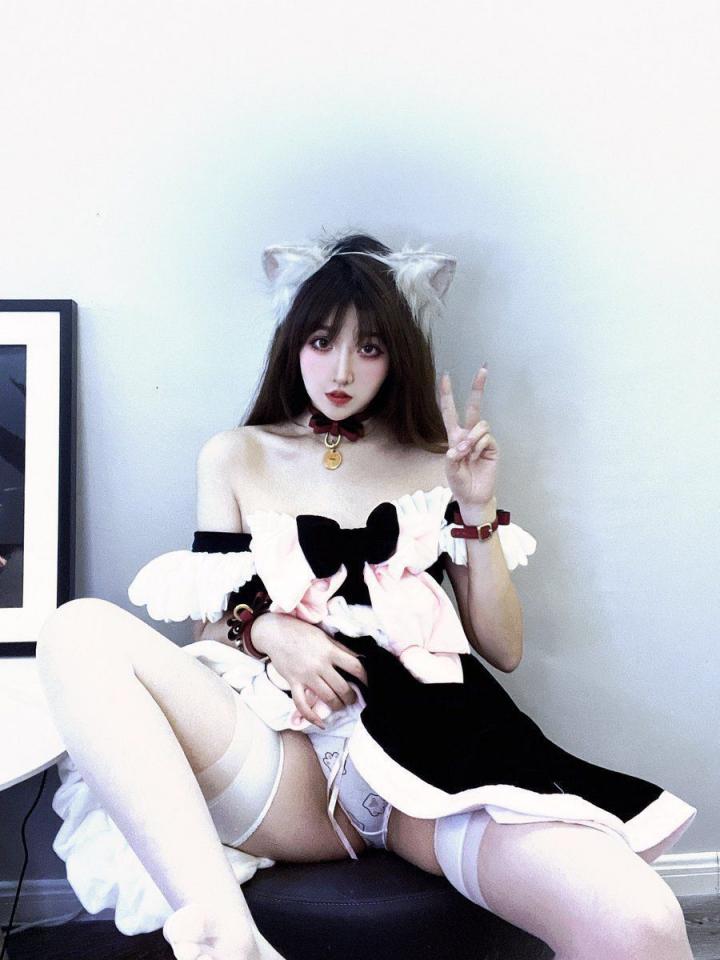 让人欲望暴涨的反差小婊子合集