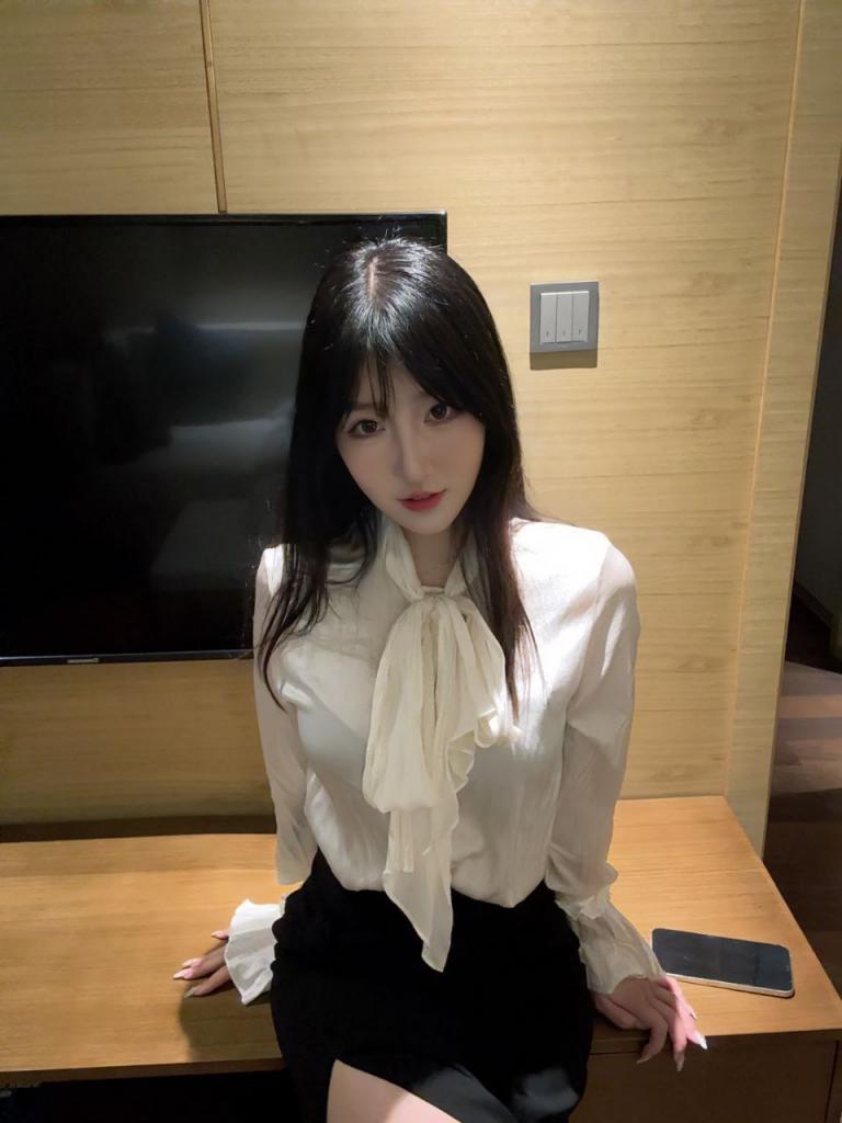 让人欲望暴涨的反差小婊子合集