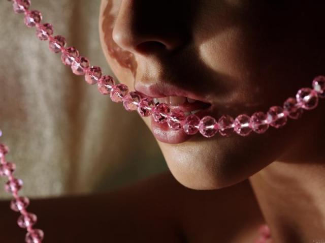 这项链挺别致啊