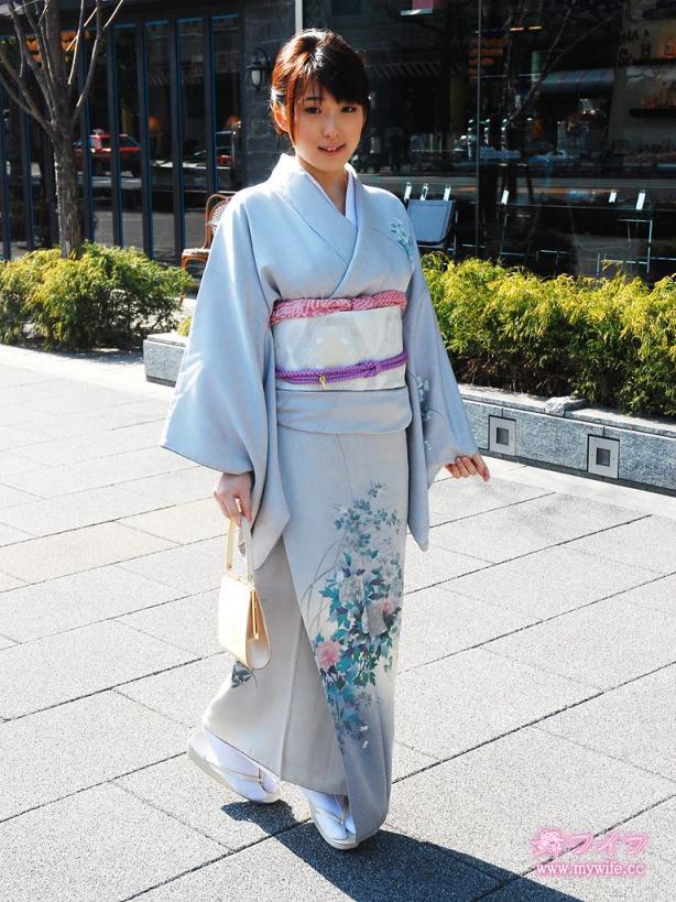 市川 里美 Satomi Ichikawa 森元あすか