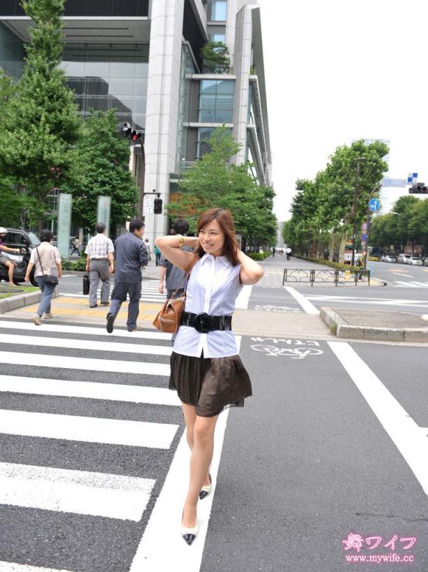 長谷川 恵 Megumi Hasegawa 村西まりな