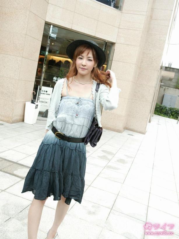 成島 ちひろ Chihiro Narushima 楓まお