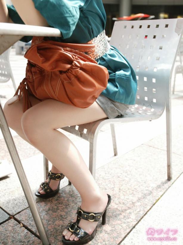 野村 美穂 Miho Nomura 南あおい