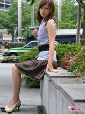 長谷川 恵 Megumi Hasegawa 村西まりな