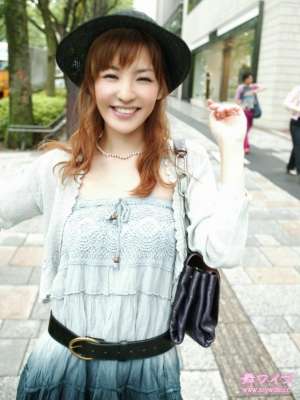 成島 ちひろ Chihiro Narushima 楓まお