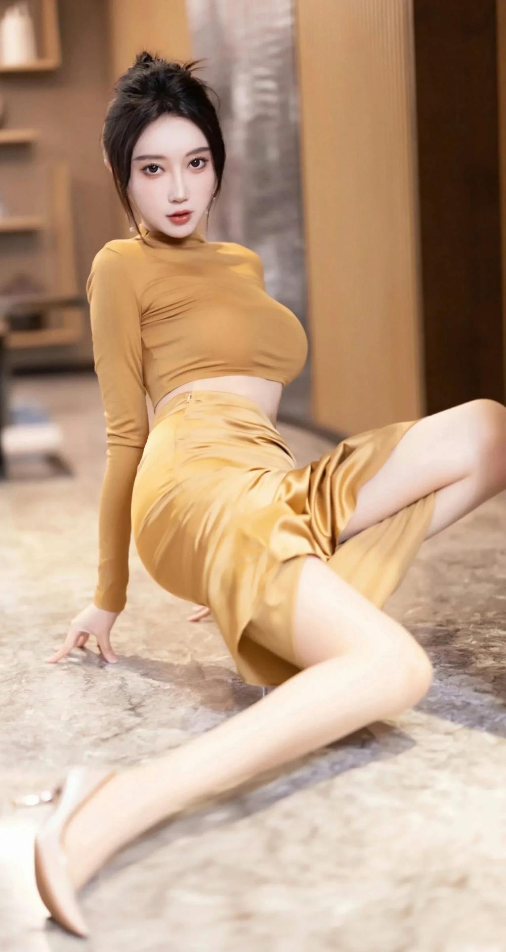 紧身包臀裙，优雅长腿满屏