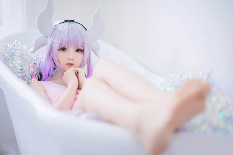 康娜醬 ，小林家的女仆