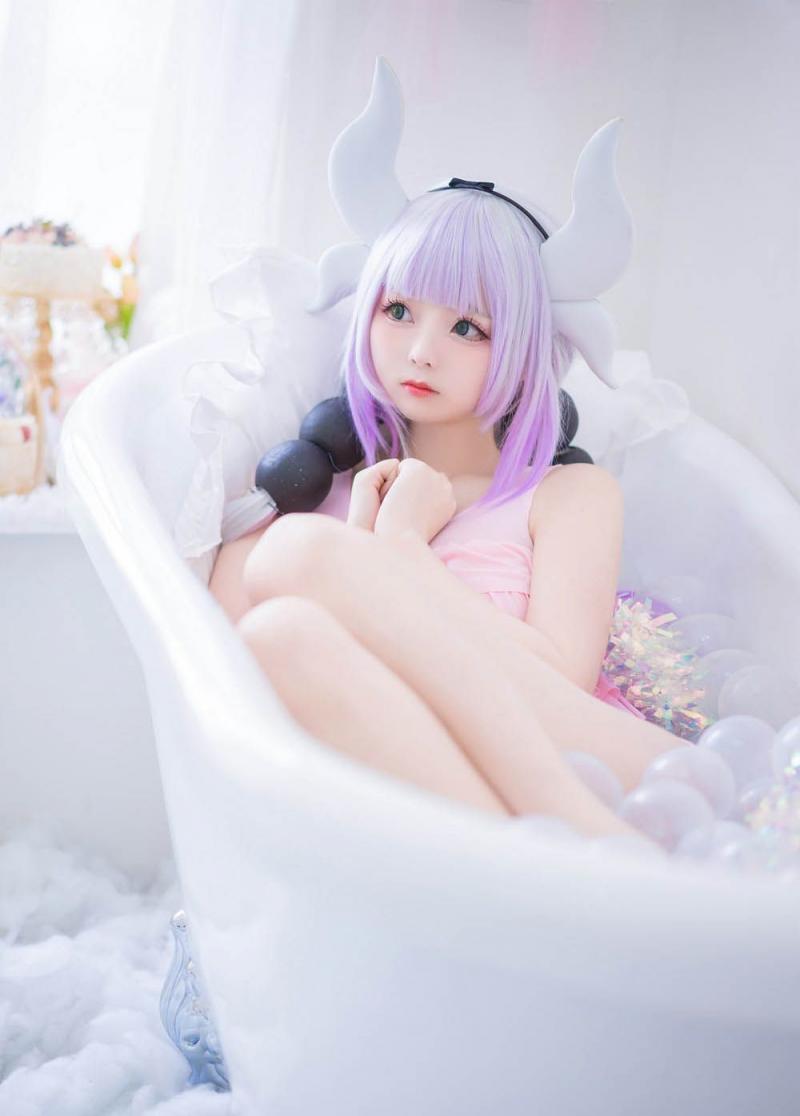 康娜醬 ，小林家的女仆