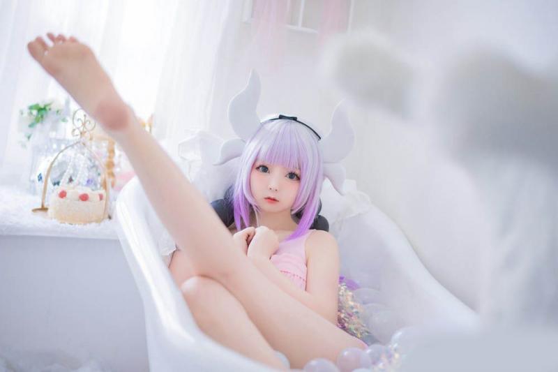 康娜醬 ，小林家的女仆