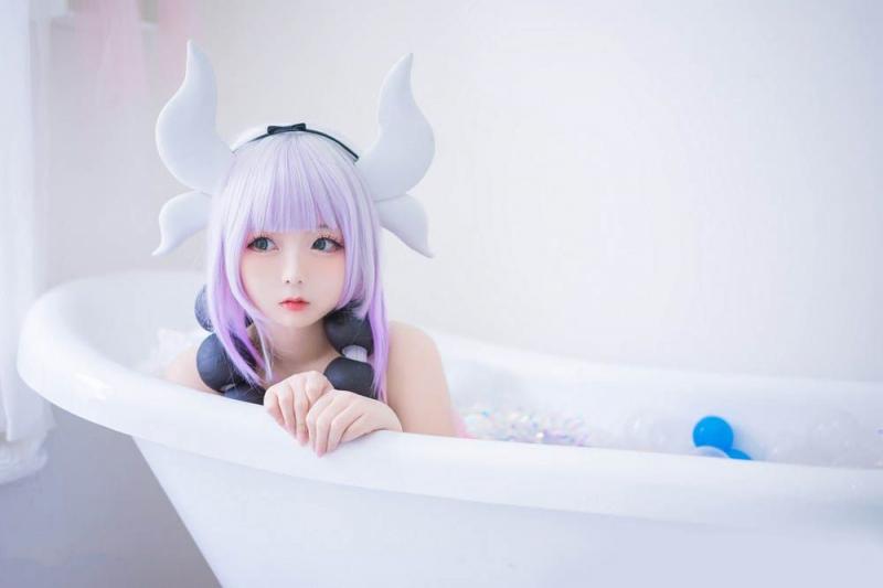 康娜醬 ，小林家的女仆