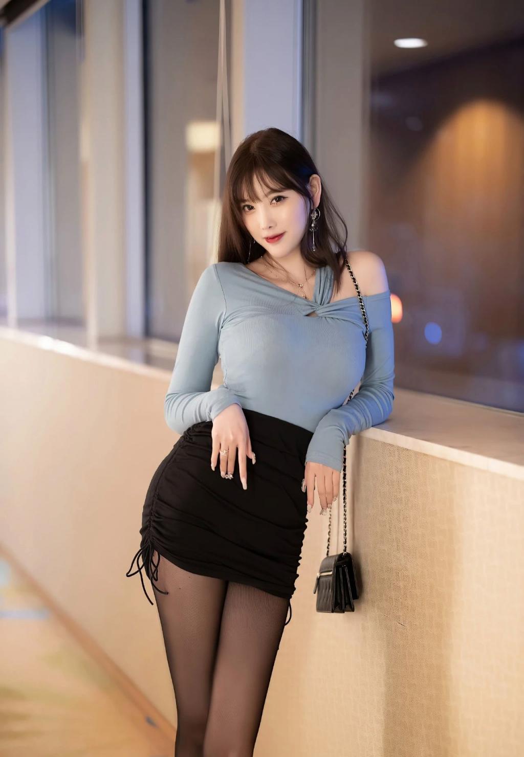 满屏黑丝大长腿漂亮