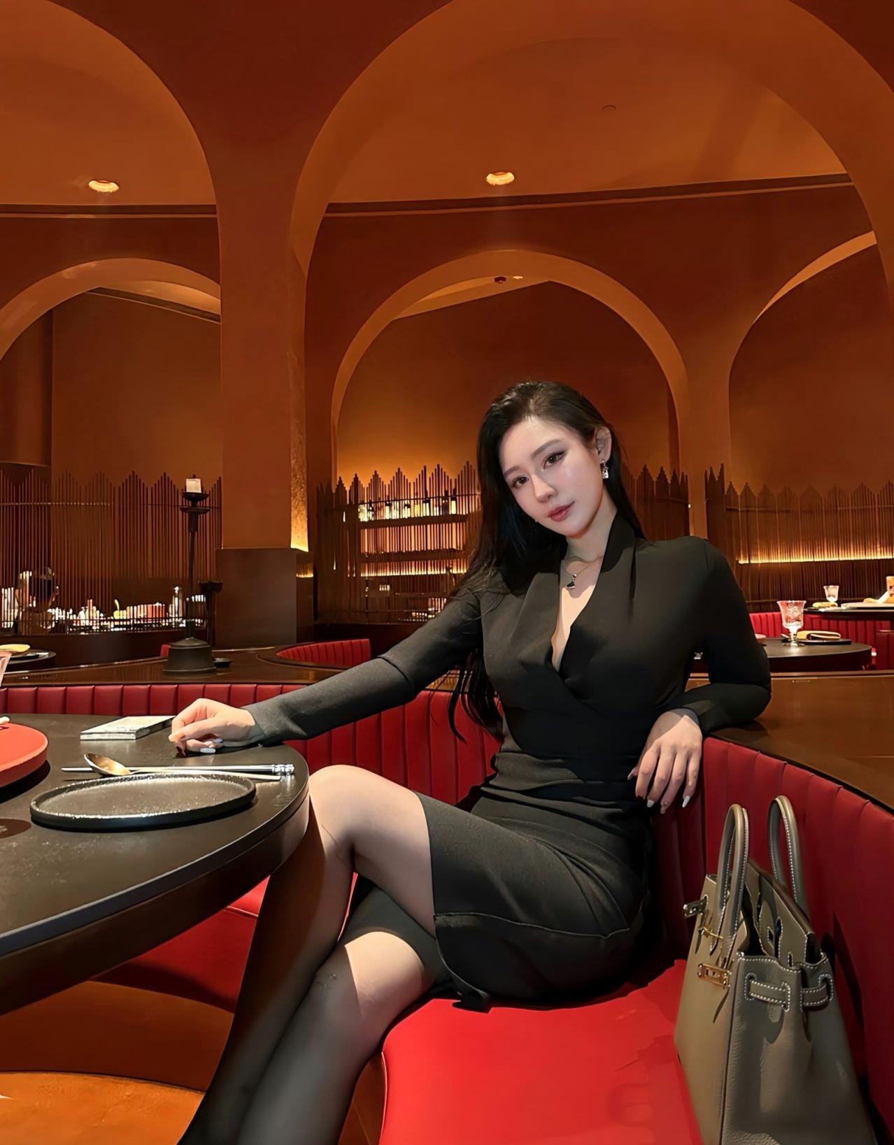 媚眼如丝性感迷人都是情妇的料