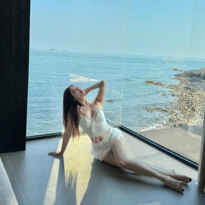 媚眼如丝性感迷人都是情妇的料