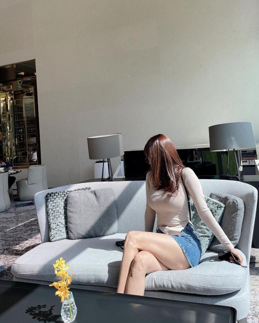 漂亮小姐姐[29P]