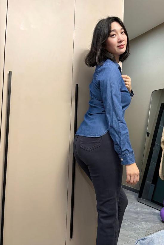 漂亮小姐姐[29P]