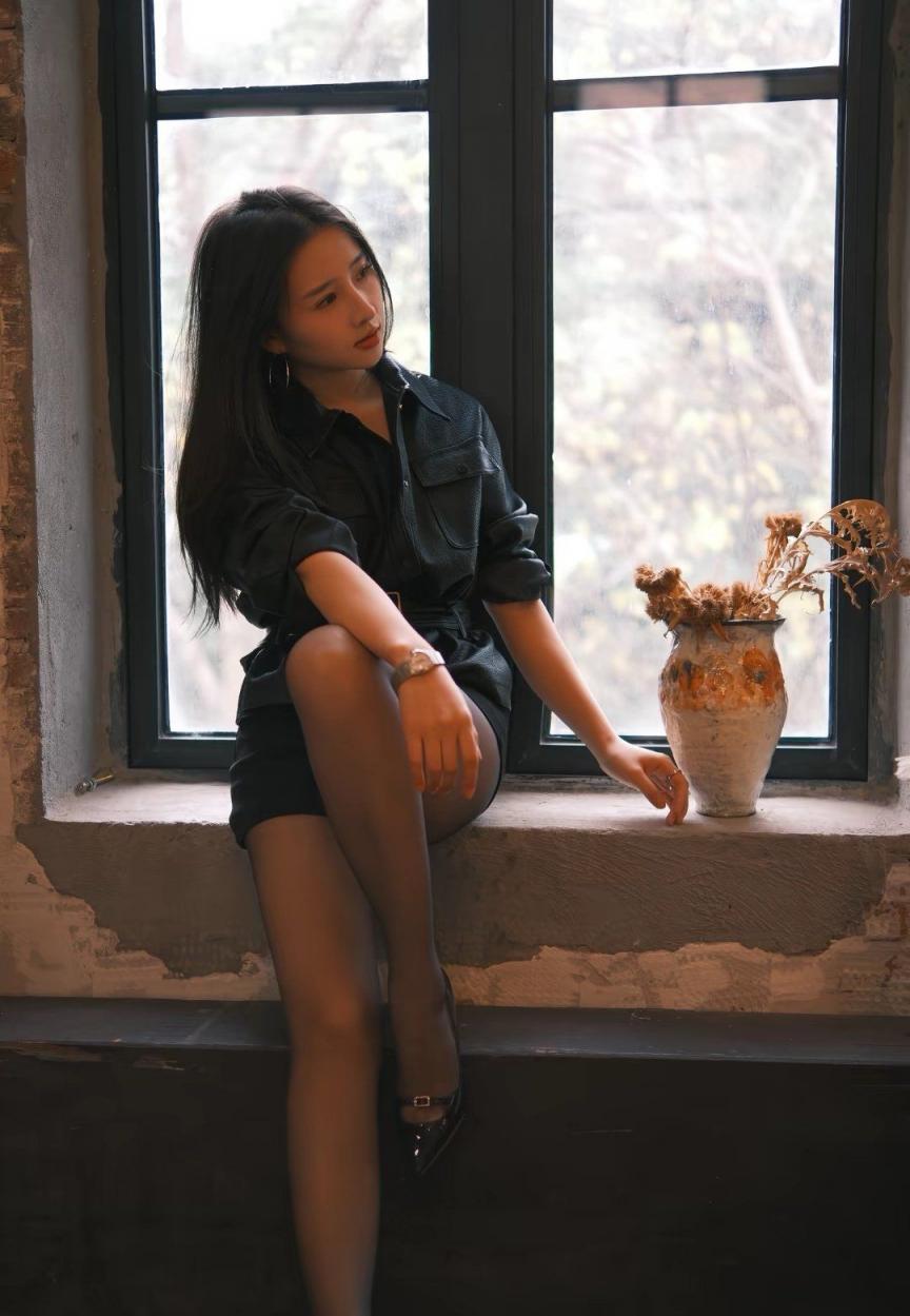 漂亮小姐姐[29P]