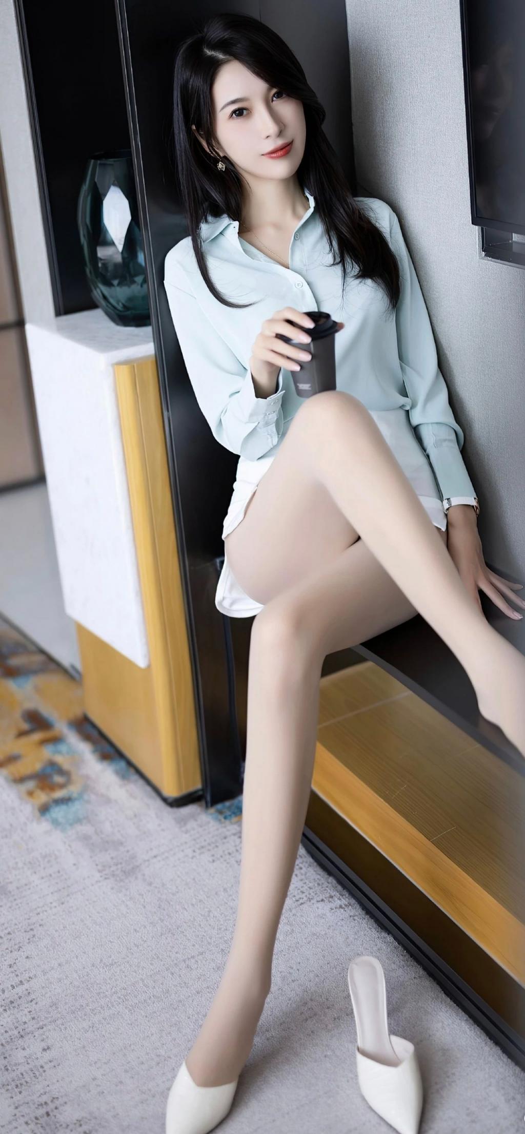 纤腰美腿，这谁受得了