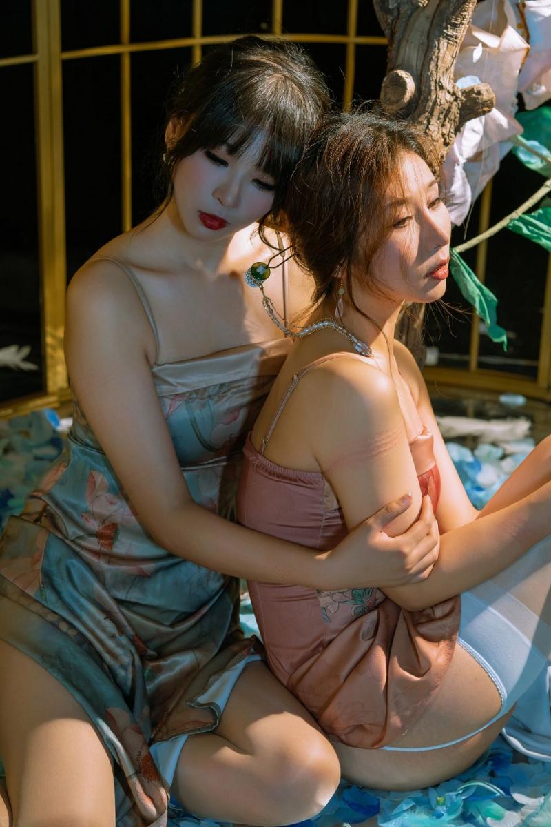 诱惑到极致的极品双淑