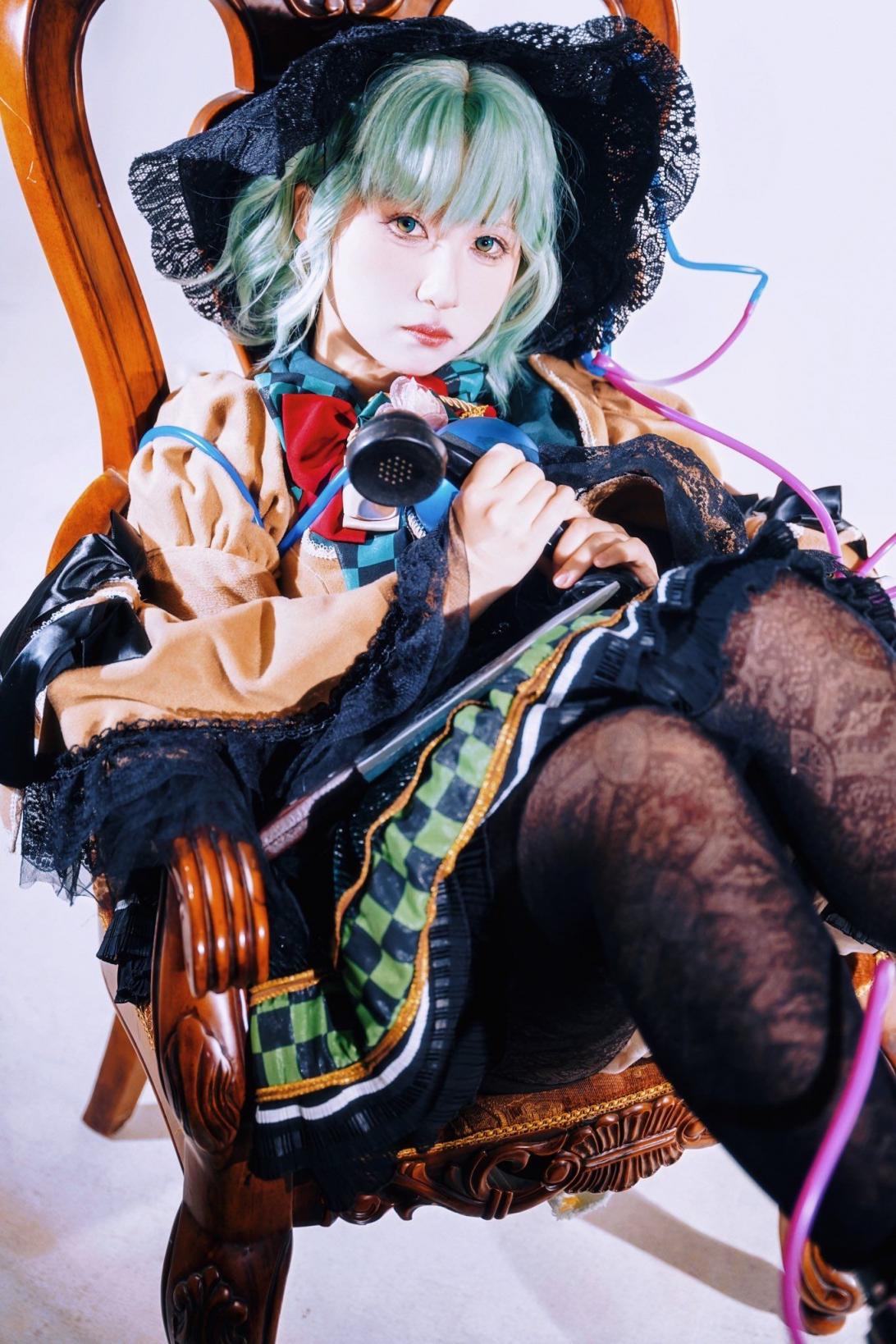 COS美少女  坚路米色