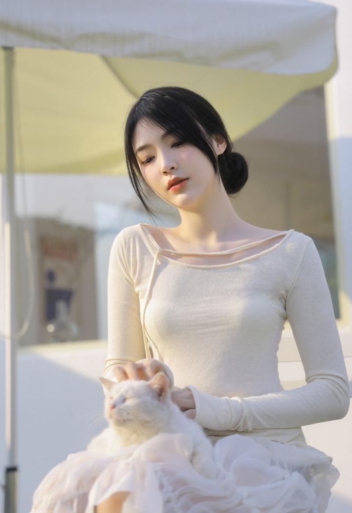 白衣，白裙，白袜，白色的天使