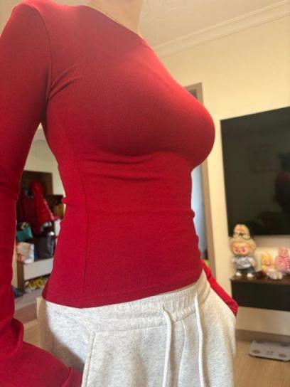 都是美丽动人的少妇