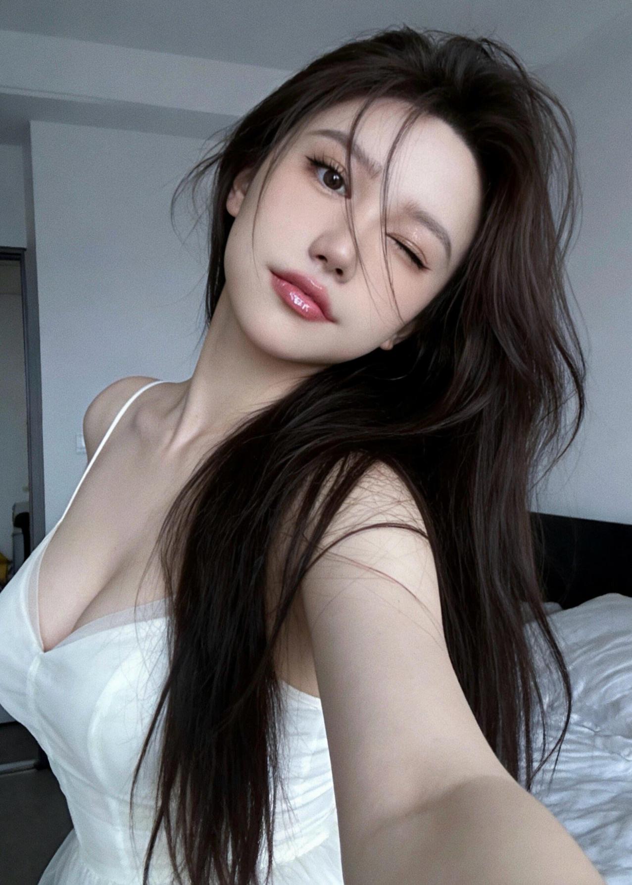 美丽的女神小姐姐[26P]