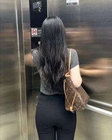 美丽动人的少妇[30P]