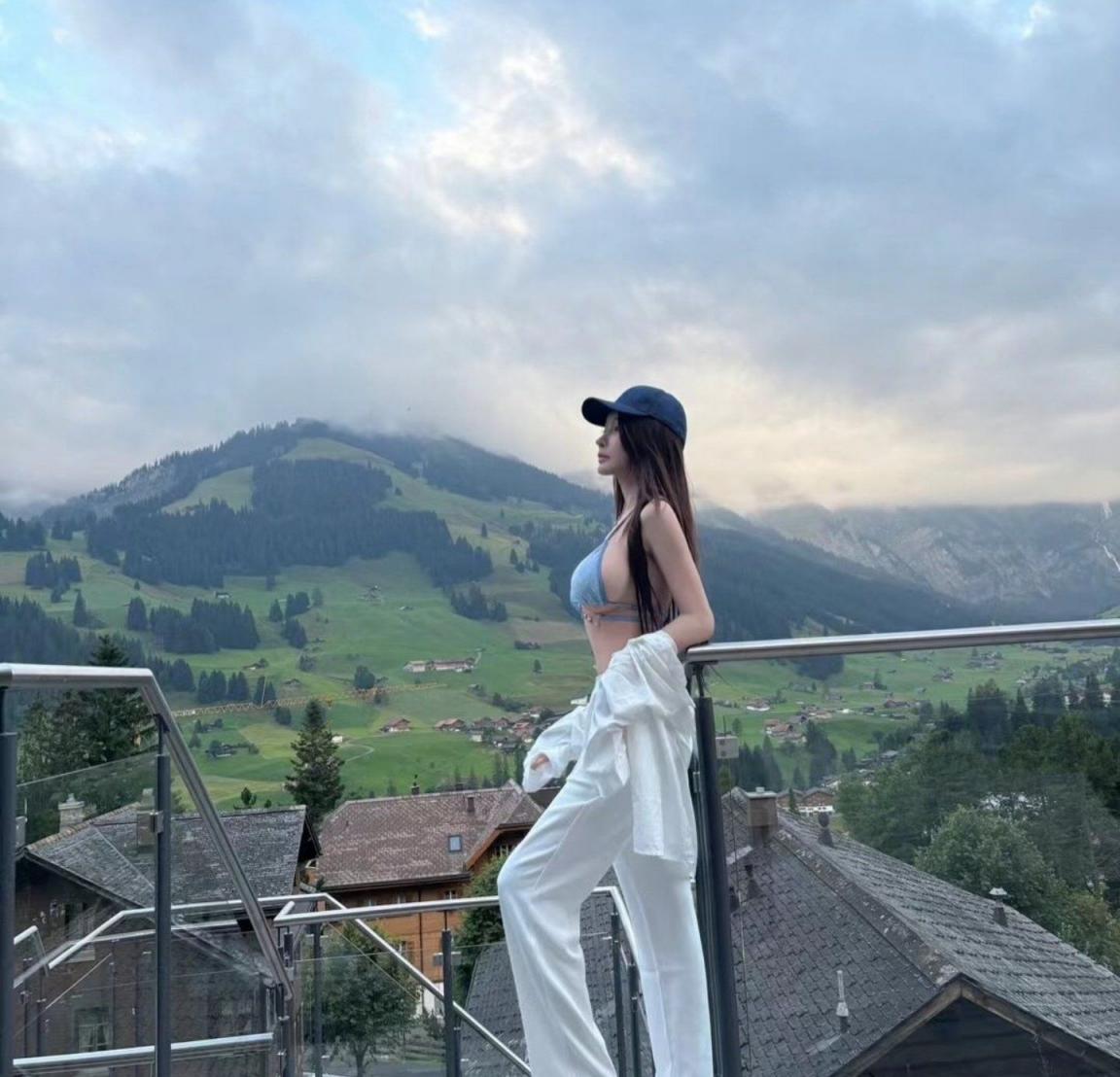 美丽动人的少妇[30P]