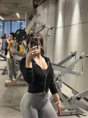 美丽的女神小姐姐[26P]