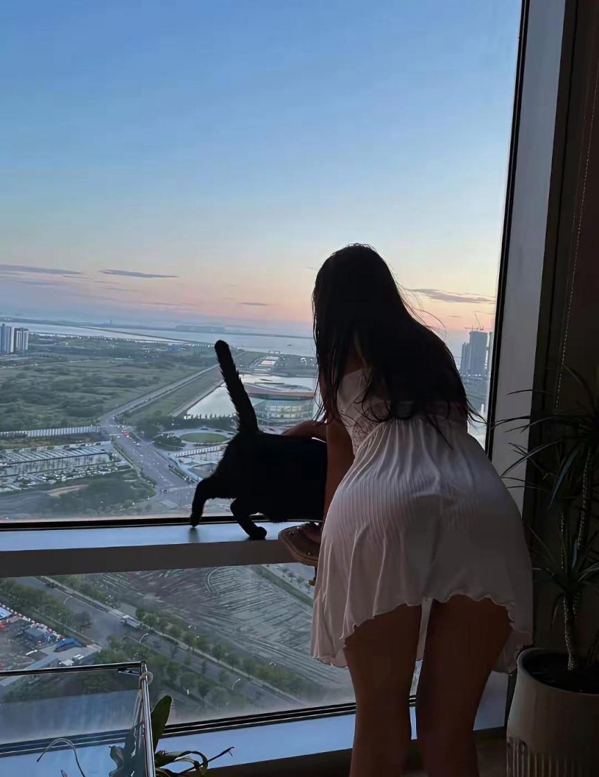 难以抗拒的少妇