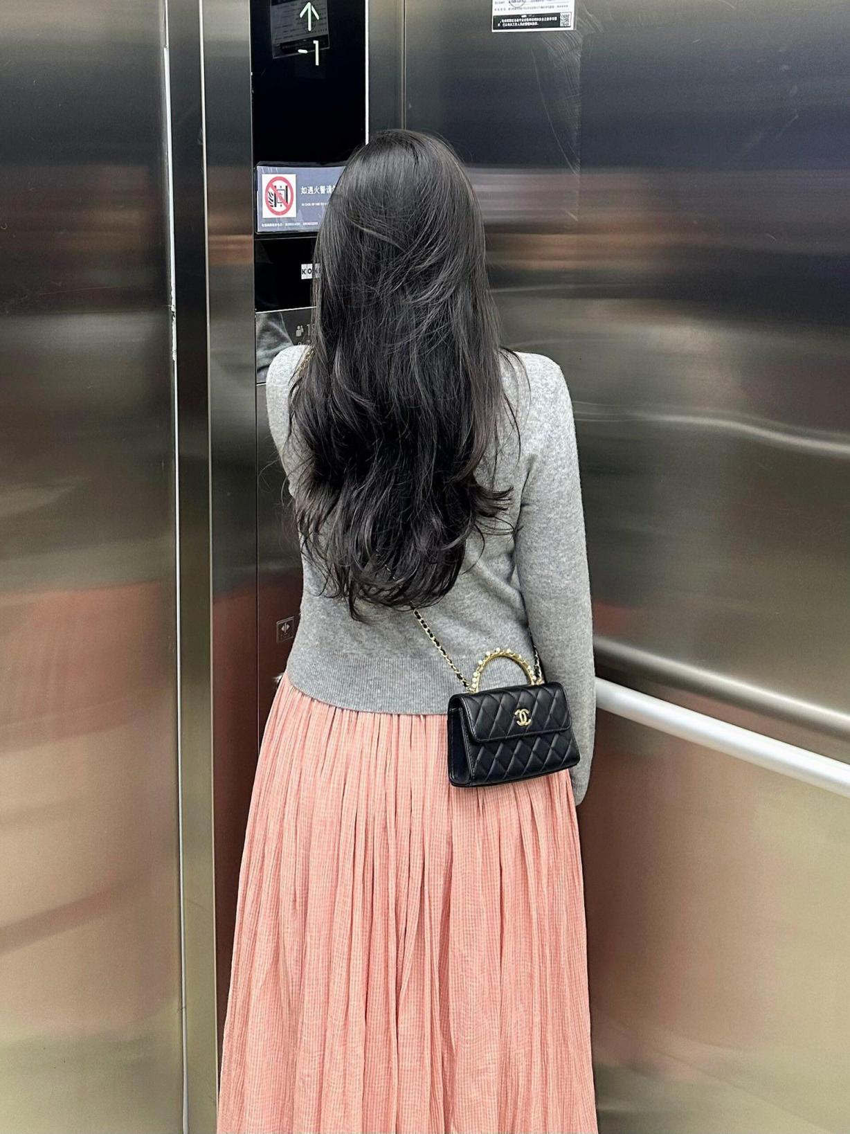 难以抗拒的少妇