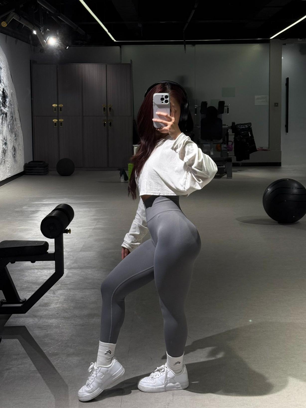 难以抗拒的少妇