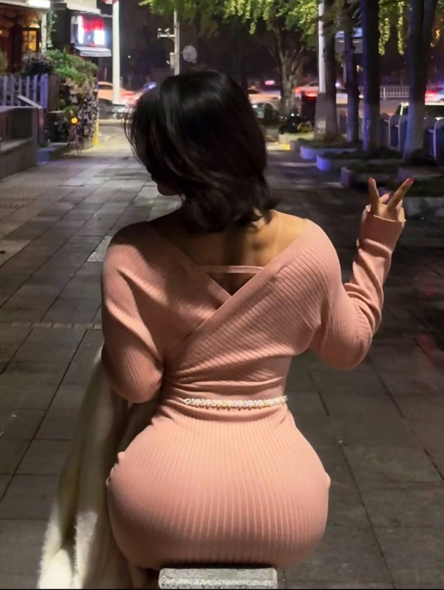 难以抗拒的少妇