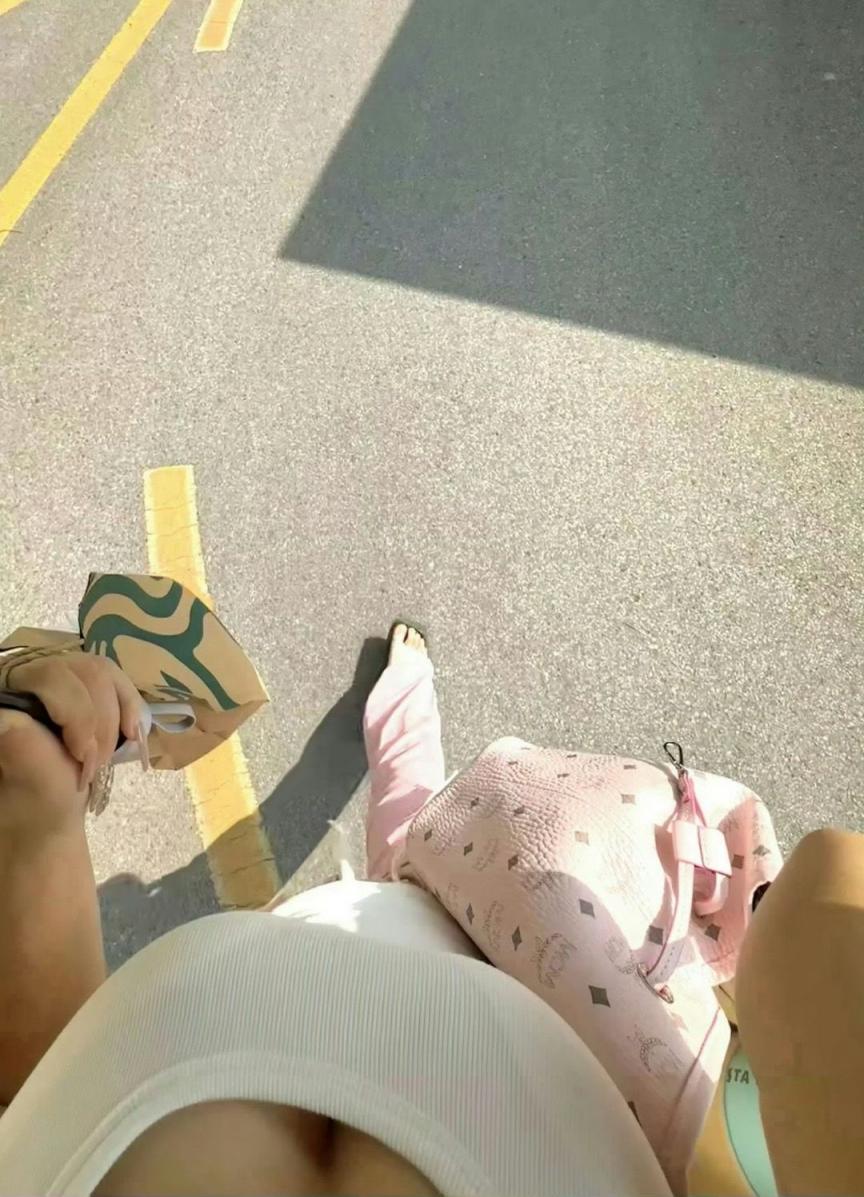 摸着良心说_“爱我”