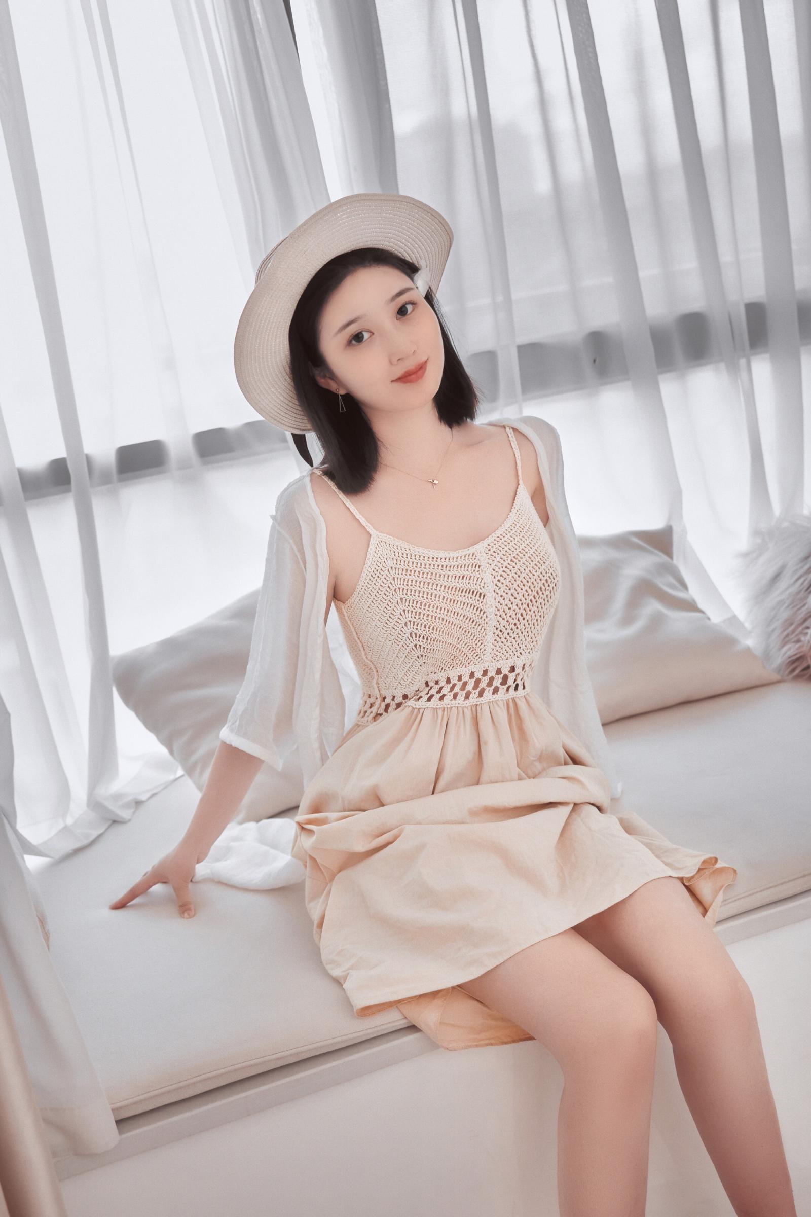 年年-安静的，没有风的午后