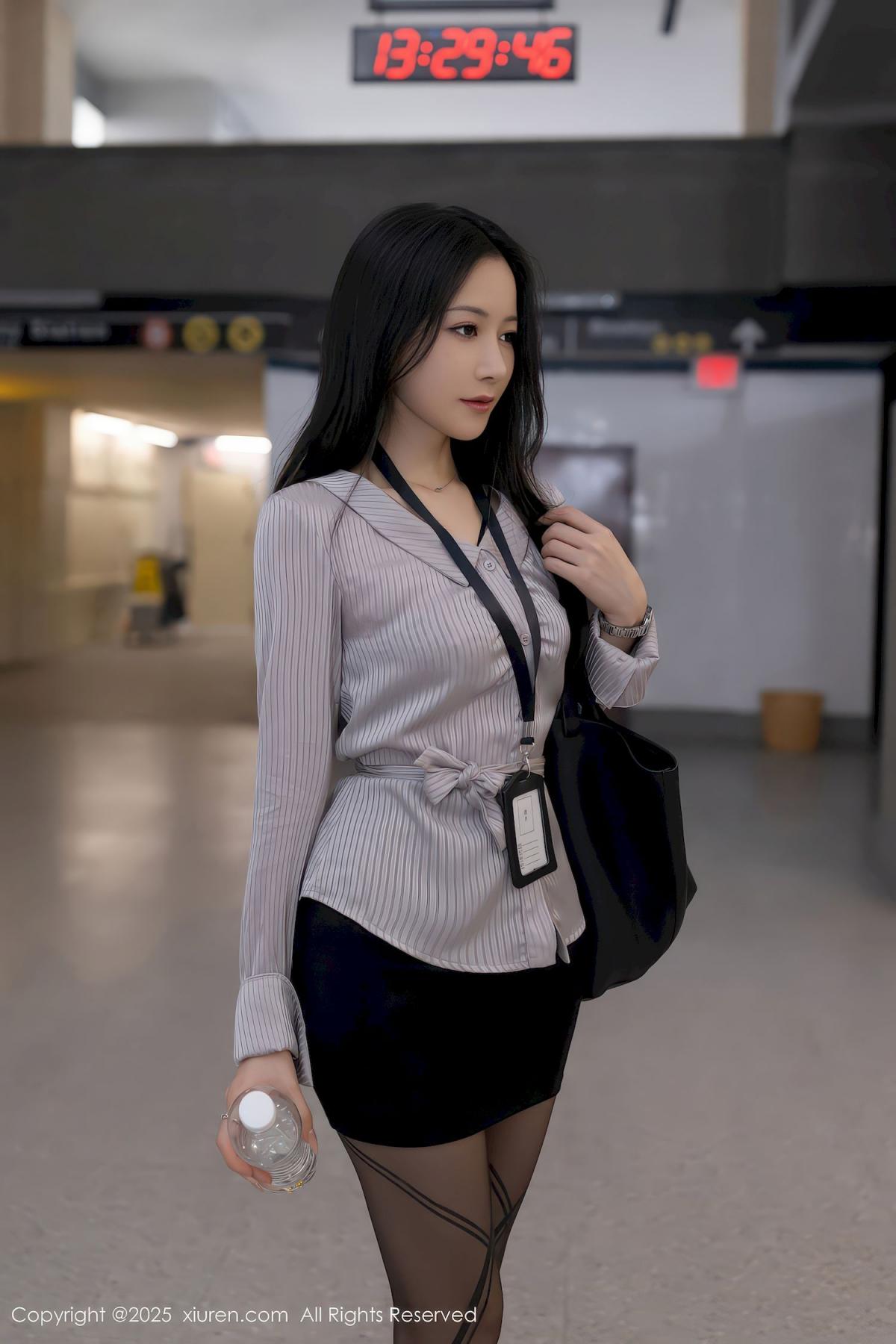 大长腿美女姐姐好漂亮