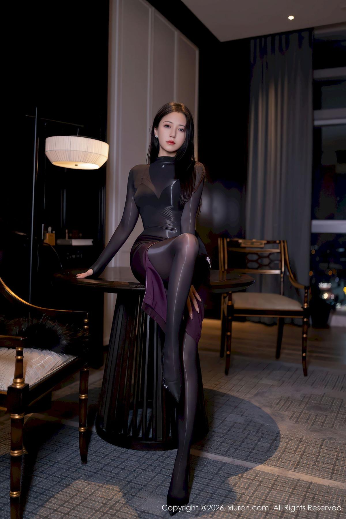 大长腿美女姐姐好漂亮