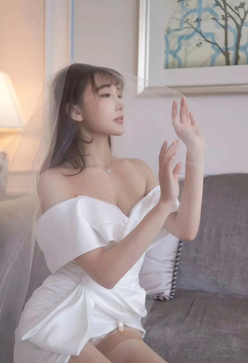 满屏大长腿尽显迷人风采