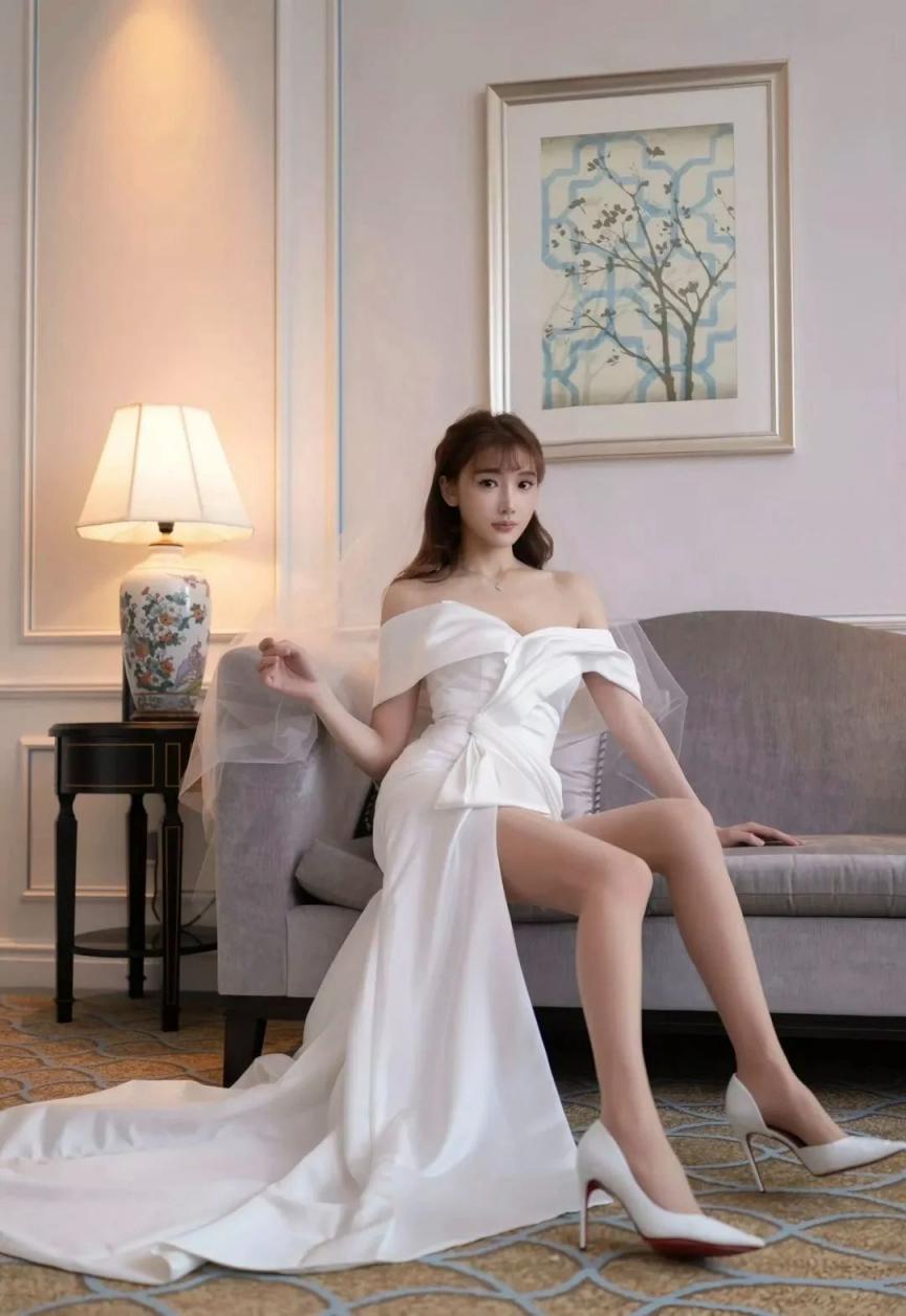 满屏大长腿尽显迷人风采