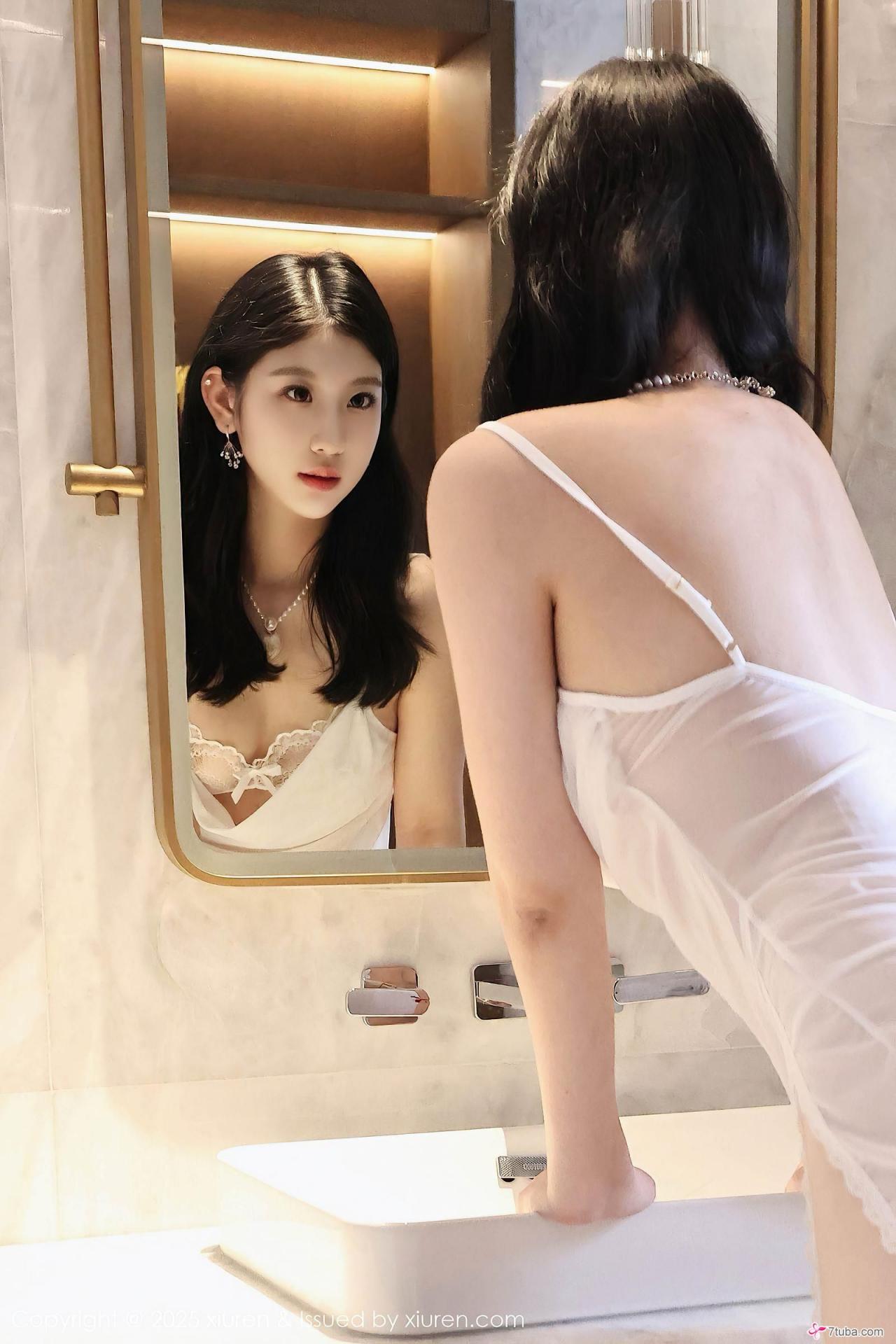 性感美图 小芭乐