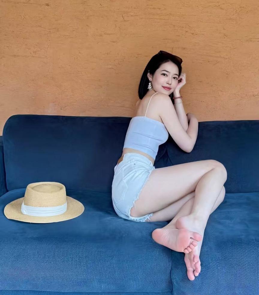 气质美女的大屁股